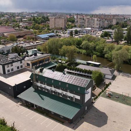 Sobkoff Hotel Khmel'nyts'kyy Exterior photo