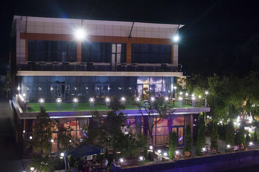 Sobkoff Hotel Khmel'nyts'kyy Exterior photo