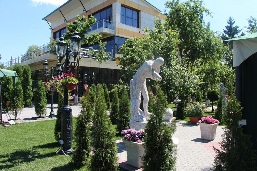 Sobkoff Hotel Khmel'nyts'kyy Exterior photo